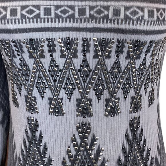 VOCAL Beaded/Studded Embroidered Rib Knit Top Sz M Gray Black 277J - Picture 5 of 8